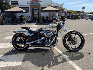 Harley-davidson Softail Breakout