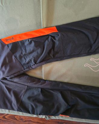 Pantaloni antitaglio per motosega 
