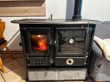 Termostufa e cucina a legna Nordica