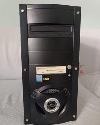 PC fisso desktop  AMD A8-7600 RADEON R7 10 Compute