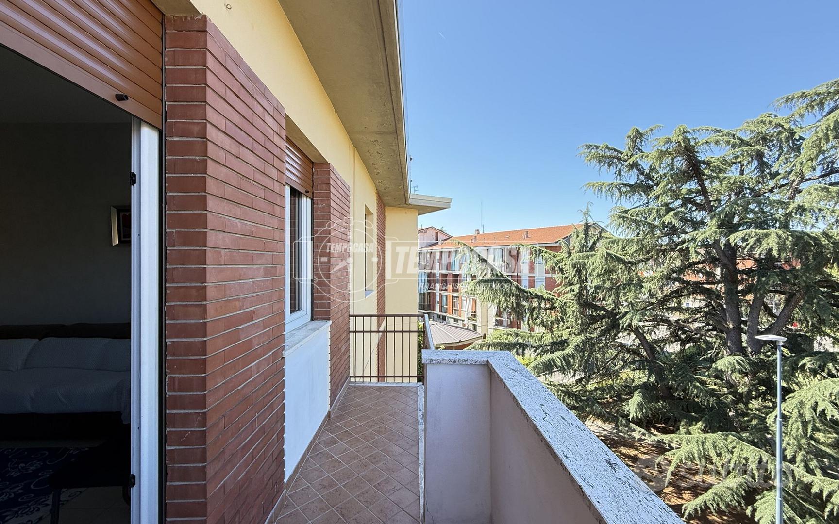 QUADRILOCALE CON POSTO AUTO - Altro