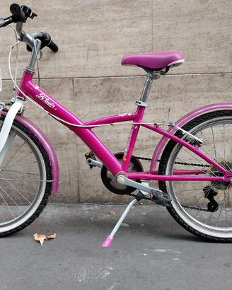 BICICLETTA BAMBINI COME NUOVA DA 20 CON CAMBIO 