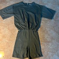 Tuta ZARA taglia S – comoda ed essenziale 🌿