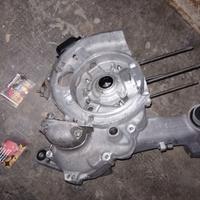 coppia di Carter vespa piaggio vlr2m 150 cosa moto