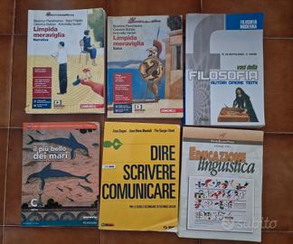 Libri scolastici per superiori 