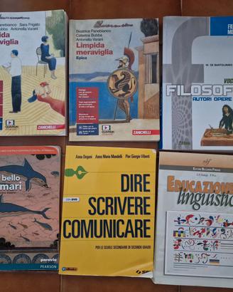 Libri scolastici per superiori 