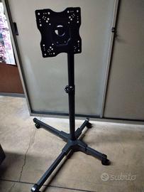 supporto per televisore da terra