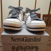 scarpe sneakers Nero Giardini n.37 bianche/nere