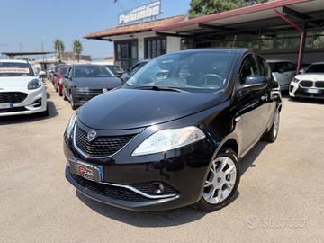 Lancia Ypsilon 1.3 MJT 16V 95 CV 5 porte S&S Gold