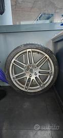 Cerchio originale Audi da 19" gommato