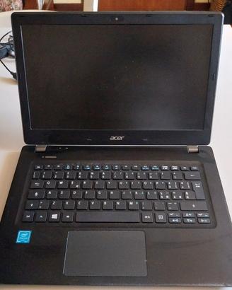 computer potatile e desk