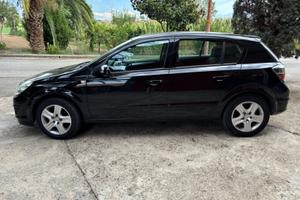 Opel astra 1.7 110cv