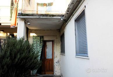 Terratetto Costanzana con giardino