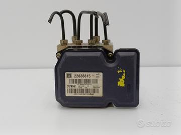 Centralina pompa abs opel insignia 22757652 228388