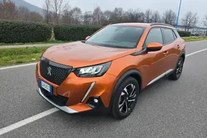 PEUGEOT 2008 1.2 EURO 6 GT-LINE 130CV