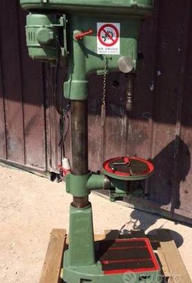Trapano a colonna modello GOLF 380
