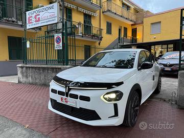 LANCIA Ypsilon Hybrid e-DCT