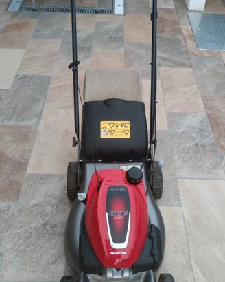 tagliaerba Honda trazionato