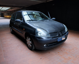 Renault Clio 1.2, 2002 NO TRATTABILI