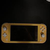 Switch lite + sd 64gb + custodia