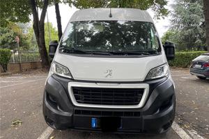 Peugeot Boxer 2.2 Blue HDI 140CV H2 L2