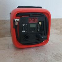 Gonfiatore elettrico 12V a doppio stadio Black & D