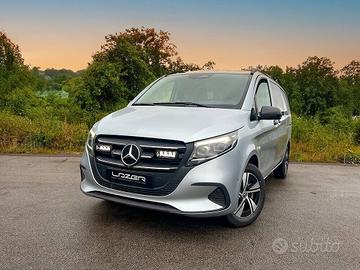 DISPONIAMO DI RICAMBI AUTO MERCEDES W447 RESTYLING