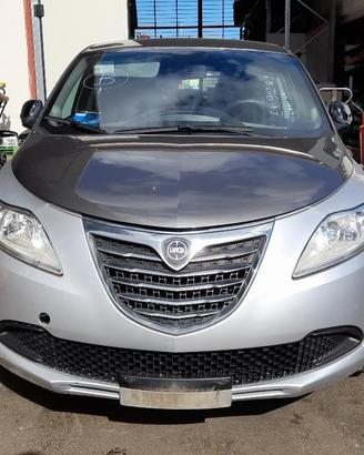 MUSATA COMPLETA LANCIA YPSILON «III» (2011)