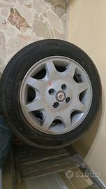 gomme più cerchi lancia