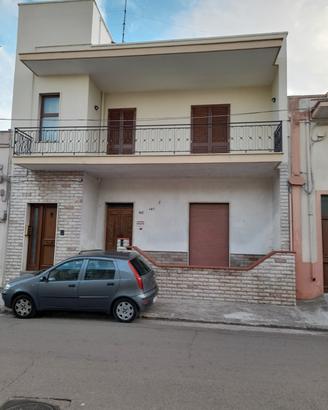 Si vende