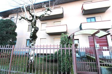 Sulbiate-3 locali con cantina e box