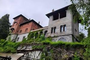 Immobile in asta di 2761 m² con più di 5 locali e 