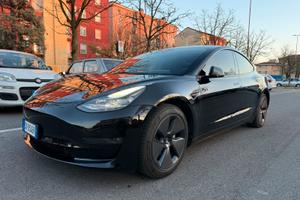 Tesla model 3 dual motor long range