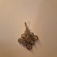 Ciondolo Lavorato con Pietre Calde 