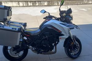 Benelli trk 702
