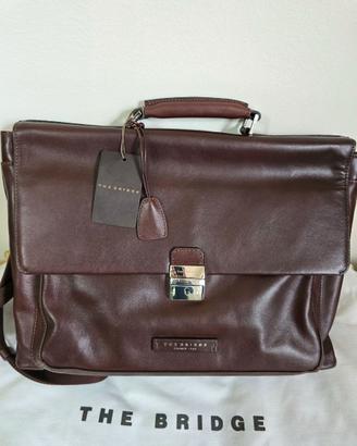 Borsa 24 ore The Bridge con cartellino