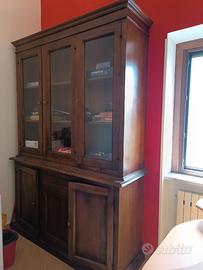 Mobile con vetrina arte povera