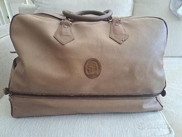 Borsone beige di Trussardi