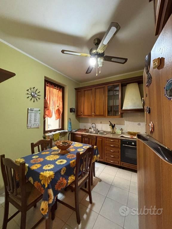 Appartamento di 65 m² con 2 locali e box auto a Mo - Altro
