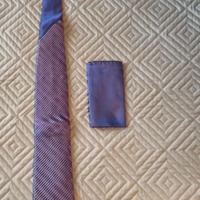 Cravatta e pochette  lilla
