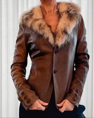 Giacca in vera pelle,collo in pelliccia