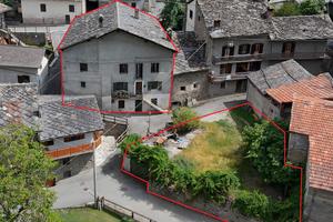 Rustico da ristrutturare