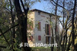 REGGIOEMILIA \ ALBINEA - RUSTICO, EX ORATORIO, TE