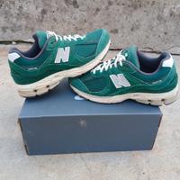 new balance 2002r