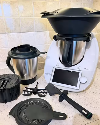 Bimby TM6 Vorwerk Thermomix - con secondo boccale