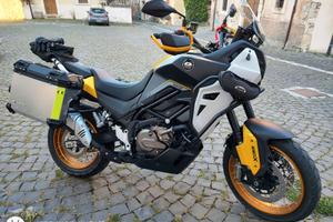 QJ MOTOR SVT 650 X garanzia 2027 / 2028