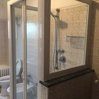 Box doccia. Fino ad esaurimento scorte