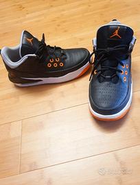 scarpe Jordan Max Aura 4 38 nero e arancio