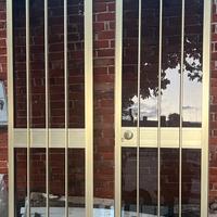 Portoncino d’ingresso in alluminio