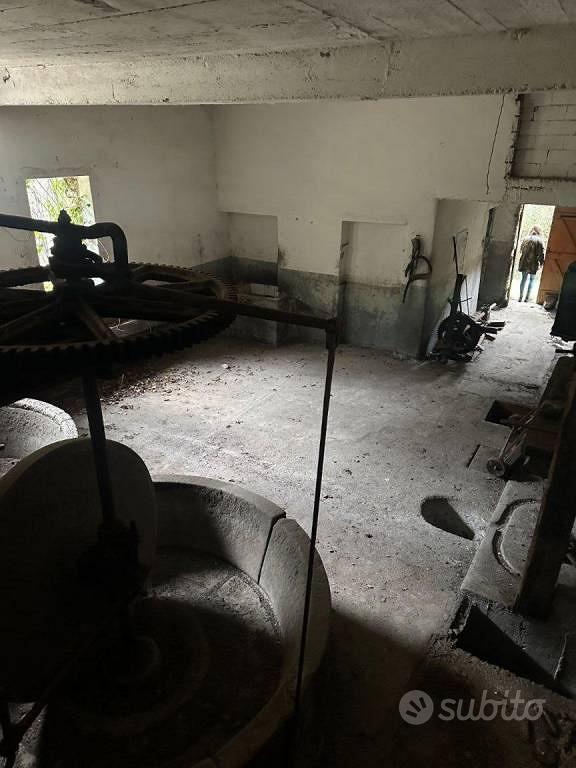 Rustico / Casale di 172 m² con più di 5 locali a P - Vista 6